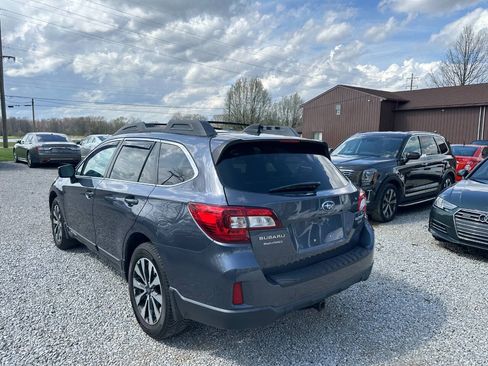 Used 2016 Subaru Outback 3.6R Limited AWD/4WD image 7