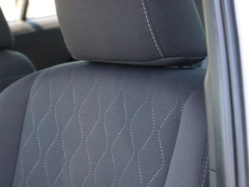 Used 2025 Toyota Corolla LE FWD image 12