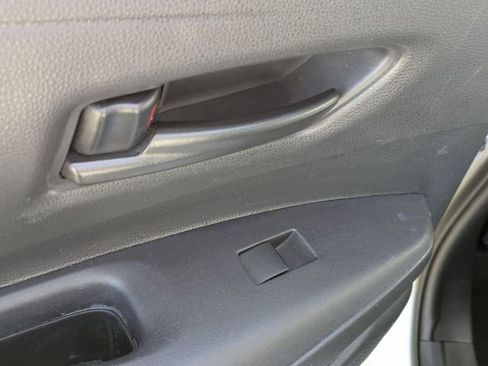 Used 2023 Toyota Corolla LE image 27