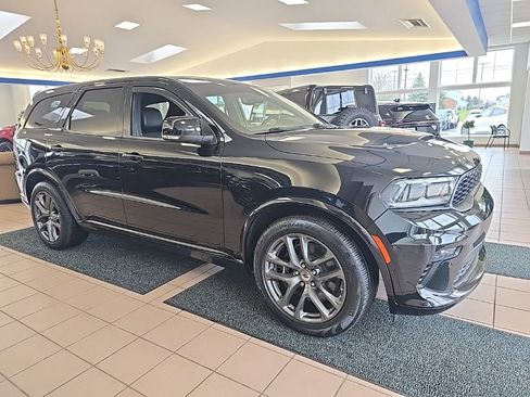 Used 2021 Dodge Durango R/T w/ Tow 'N Go Package image 8