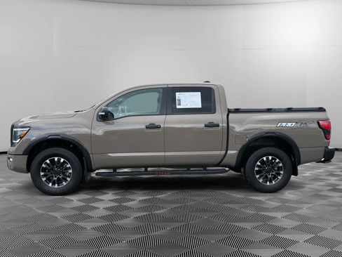 Used 2024 Nissan Titan PRO-4X w/ Pro-4x Convenience Package AWD/4WD image 2