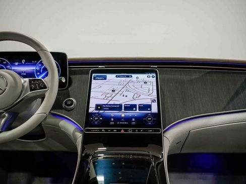 Certified 2023 Mercedes-Benz EQE 500 4MATIC Sedan image 13