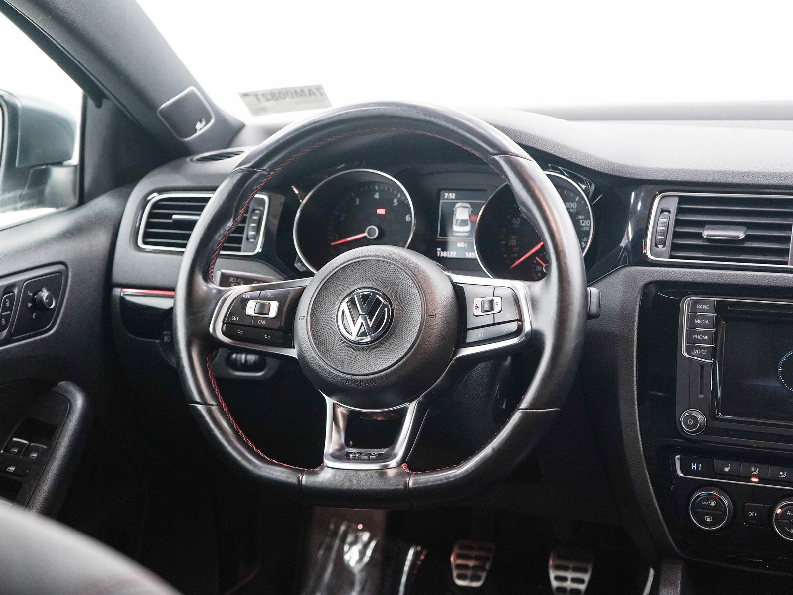 Used 2017 Volkswagen Jetta GLI FWD image 14