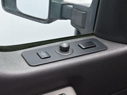 Used 2012 Ford F350 Lariat w/ Lariat Ultimate Pkg AWD/4WD image 11