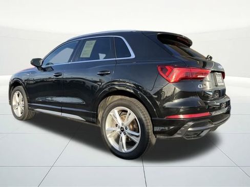Used 2022 Audi Q3 2.0T Premium image 3