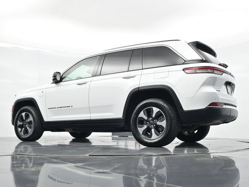 Used 2024 Jeep Grand Cherokee Limited 4xe AWD/4WD image 21