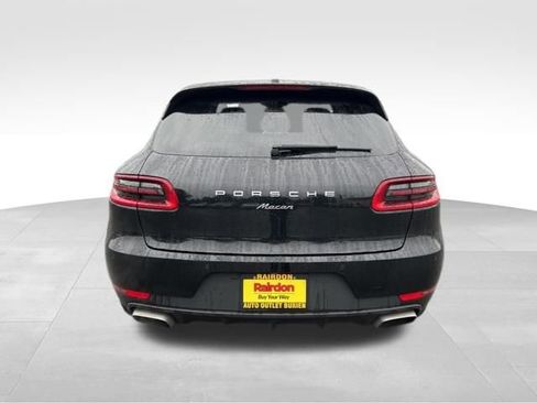 Used 2018 Porsche Macan Base image 9