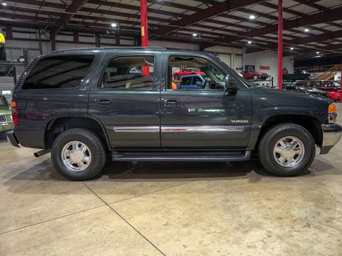 Used 2003 GMC Yukon SLT w/ 1SD Preferred Equipment Group AWD/4WD image 10