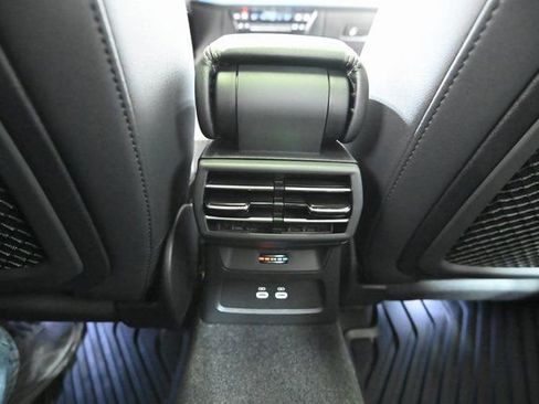 Used 2025 Audi A3 2.0T Premium image 28