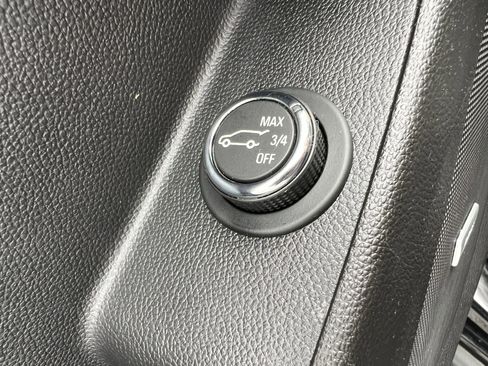 Used 2020 Chevrolet Traverse Premier w/ Redline Edition image 43