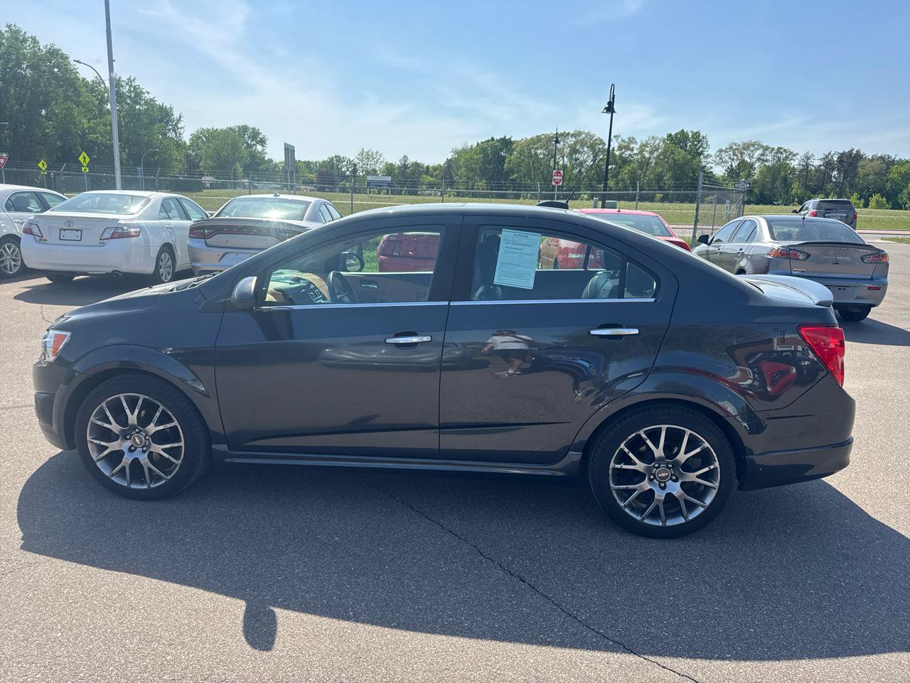 Used 2015 Chevrolet Sonic LTZ w/ Dusk Package FWD image 8