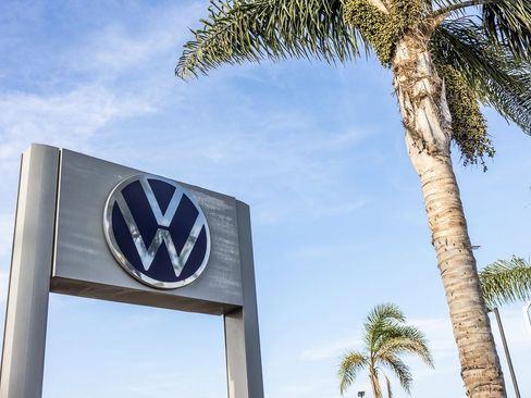 New 2026 Volkswagen Tiguan SE R-Line image 15