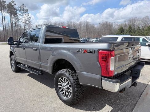 Used 2019 Ford F250 XLT AWD/4WD image 7
