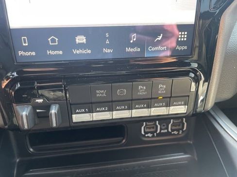 Used 2022 RAM 2500 Laramie AWD/4WD image 27