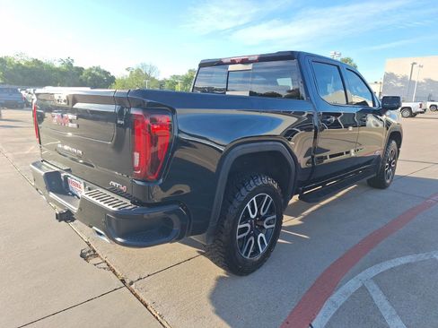 Used 2023 GMC Sierra 1500 AT4 w/ Technology Package image 6