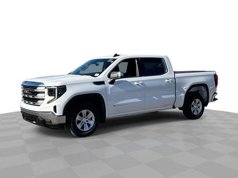 Used 2023 GMC Sierra 1500 SLE image 1