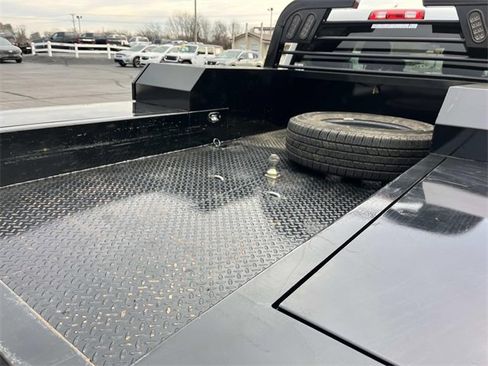 Used 2019 RAM 3500 Big Horn image 5