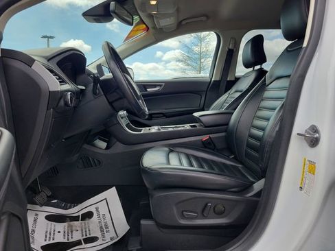 Used 2023 Ford Edge SEL image 14