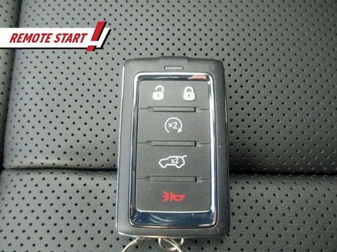 New 2025 Jeep Grand Cherokee Limited w/ Luxury Tech Group II image 8