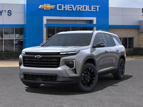 New 2025 Chevrolet Traverse LT w/ Midnight/Sport Edition image 32