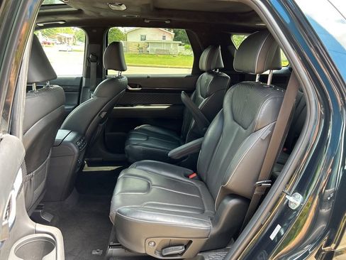 Used 2024 Hyundai Palisade Calligraphy image 13