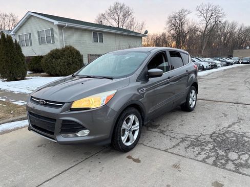 Used 2014 Ford Escape SE image 21