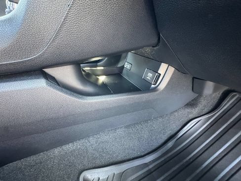 Used 2017 Honda Civic Touring image 27