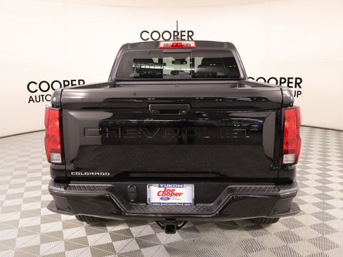 Used 2026 Chevrolet Colorado Trail Boss image 21