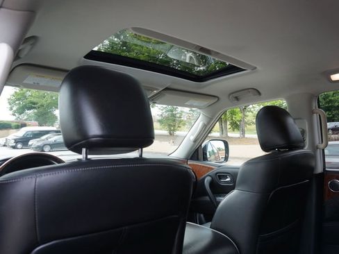 Used 2019 INFINITI QX80 Luxe image 22