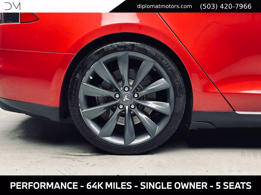 Used 2013 Tesla Model S Performance RWD image 38