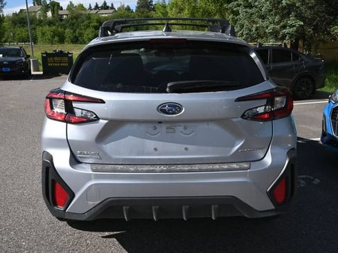 Used 2025 Subaru Crosstrek 2.5i Premium AWD/4WD image 4