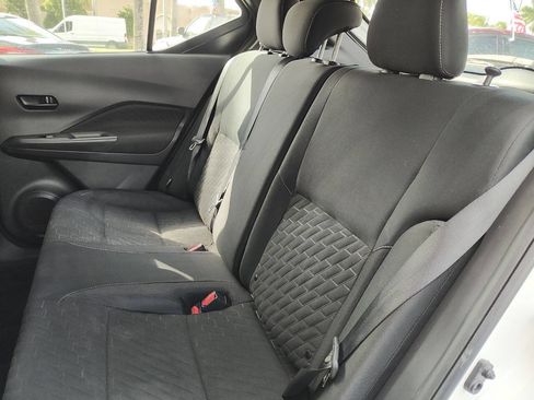 Used 2022 Nissan Kicks S FWD image 41