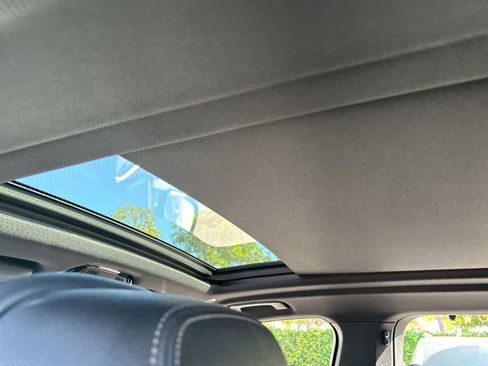 Used 2021 BMW X5 M50i w/ Executive Package image 8