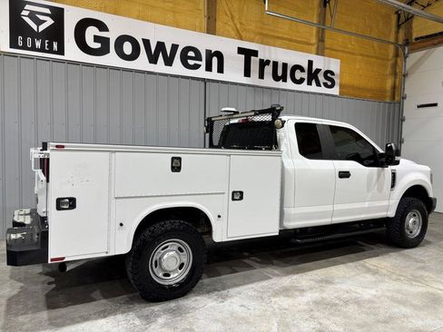 Used 2019 Ford F250 XL w/ Power Equipment Group image 6