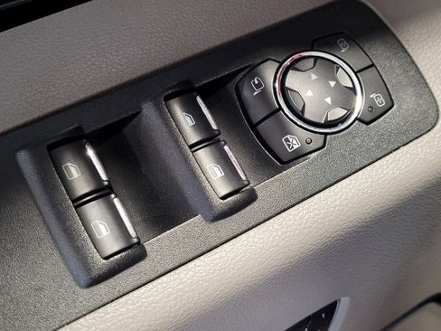 Used 2016 Ford F150 Lariat w/ Trailer Tow Package image 27