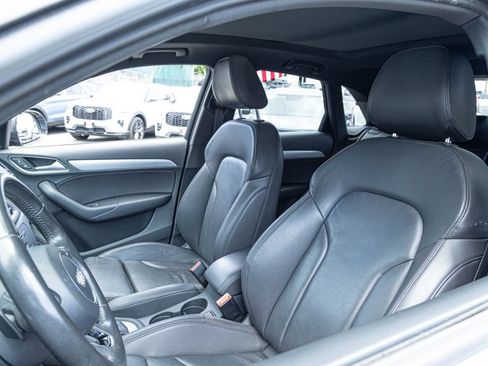 Used 2018 Audi Q3 2.0T Premium w/ Convenience Package AWD/4WD image 13
