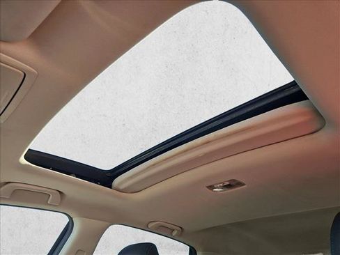Used 2016 Honda CR-V Touring image 23