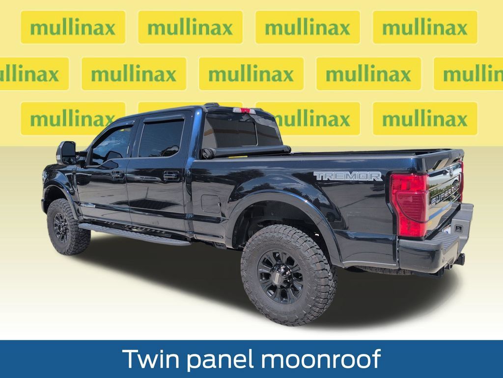 Used 2022 Ford F350 Lariat w/ Tremor Off-Road Package AWD/4WD image 9