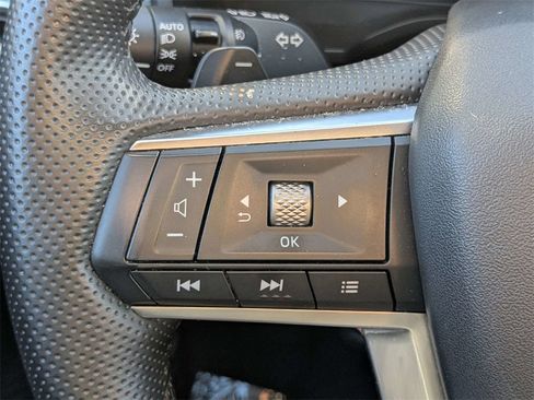 Used 2024 Mitsubishi Outlander SEL image 28