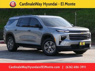 Used 2025 Chevrolet Traverse LT video 1