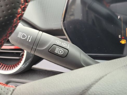 New 2026 Chevrolet Trax RS w/ Driver Confidence Package FWD image 23