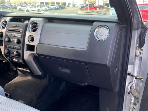 Used 2012 Ford F150 XLT w/ XLT Chrome Pkg image 18