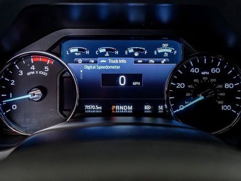 Used 2022 Ford F250 Lariat w/ Lariat Value Package image 19