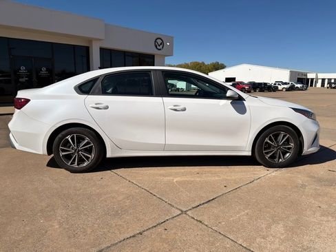 Used 2024 Kia Forte LXS image 14