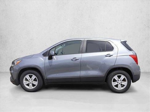 Used 2020 Chevrolet Trax LS w/ Tint and Cruise Package FWD image 8