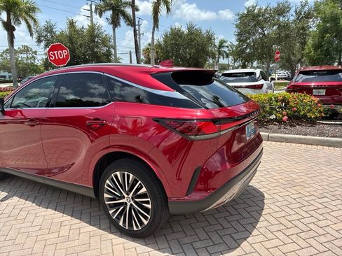 Used 2024 Lexus RX 350 Premium Plus w/ Convenience Package FWD image 7