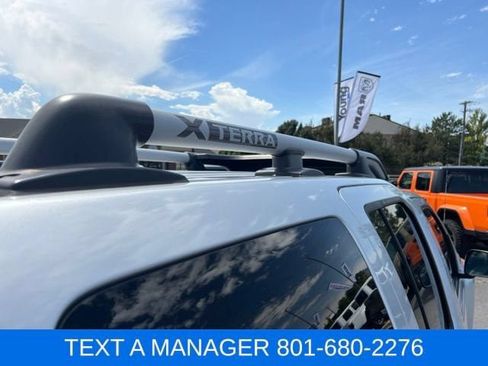 Used 2011 Nissan Xterra X AWD/4WD image 6