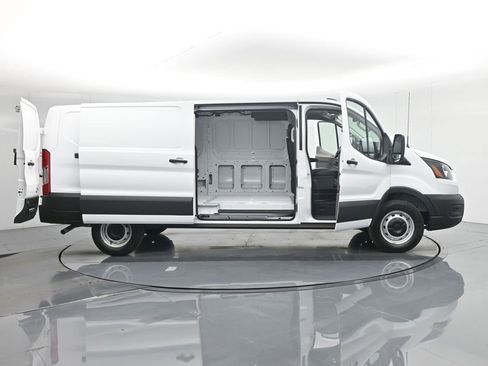 New 2026 Ford Transit 150 Low Roof RWD image 4