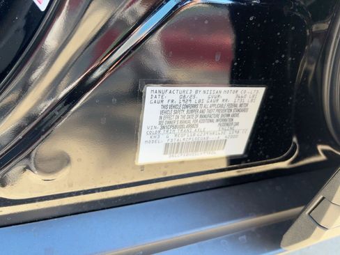 New 2025 Nissan Kicks Play S image 19