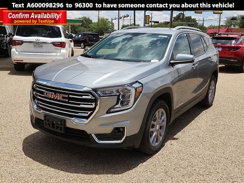 Used 2024 GMC Terrain SLT image 1